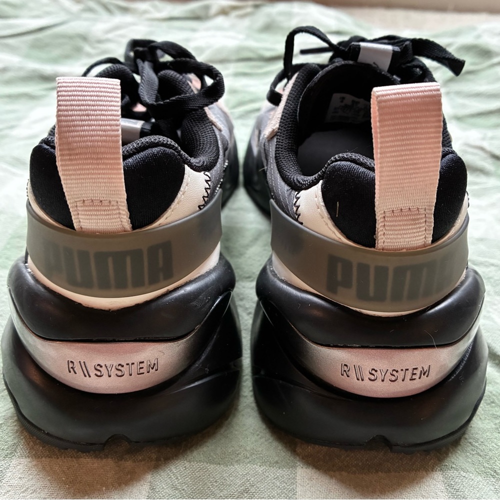 Puma Women’s Rise Sneakers in “Black Rosewater” EUC 6.5 Athletic Sport Pink Y2K - Picture 5 of 9